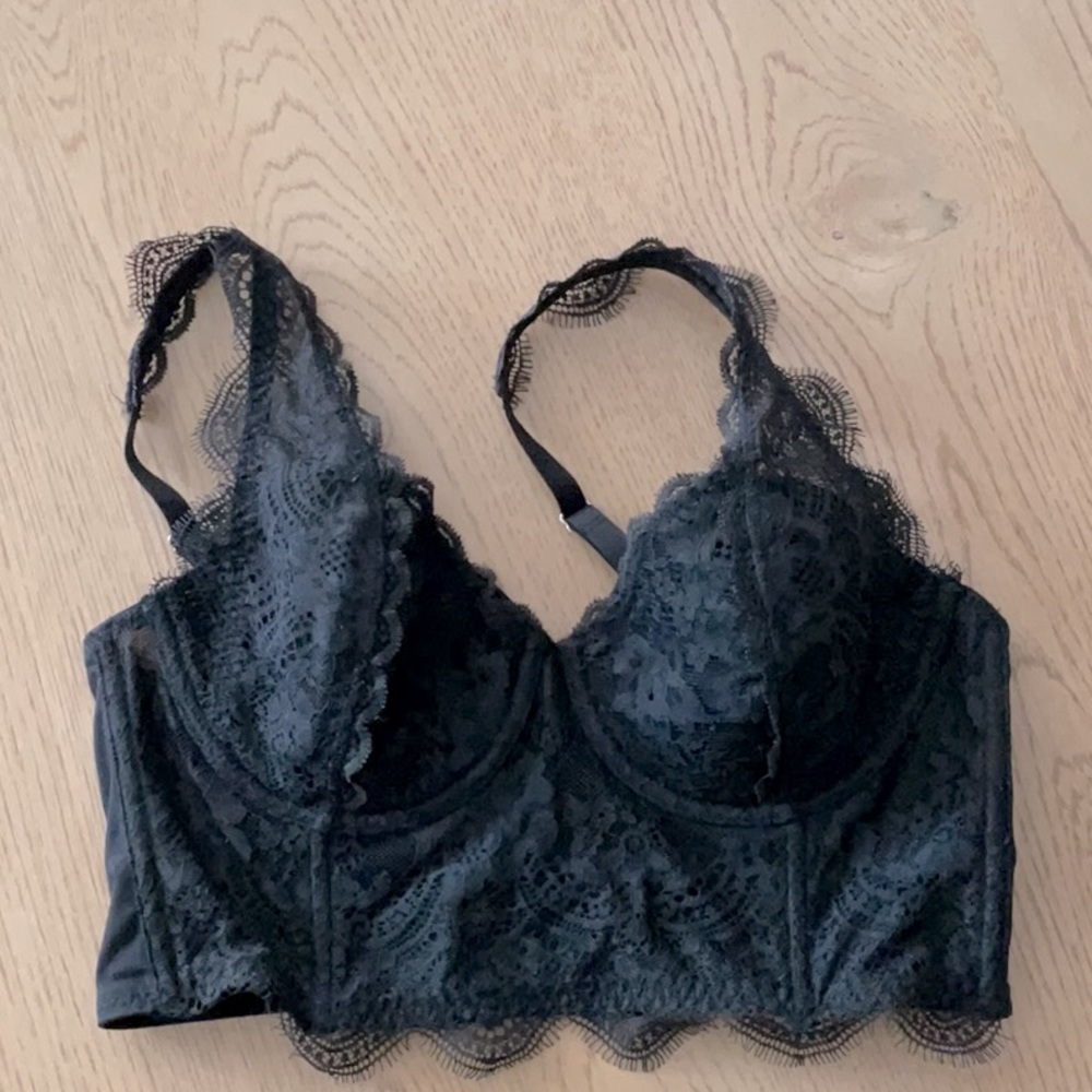 Victoria’s Secret dream angels bustier 36C